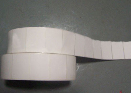 self-adhesive-blank-label